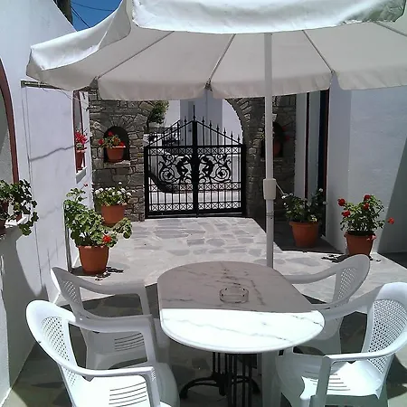 Guest house Rena Parikia (Paros)